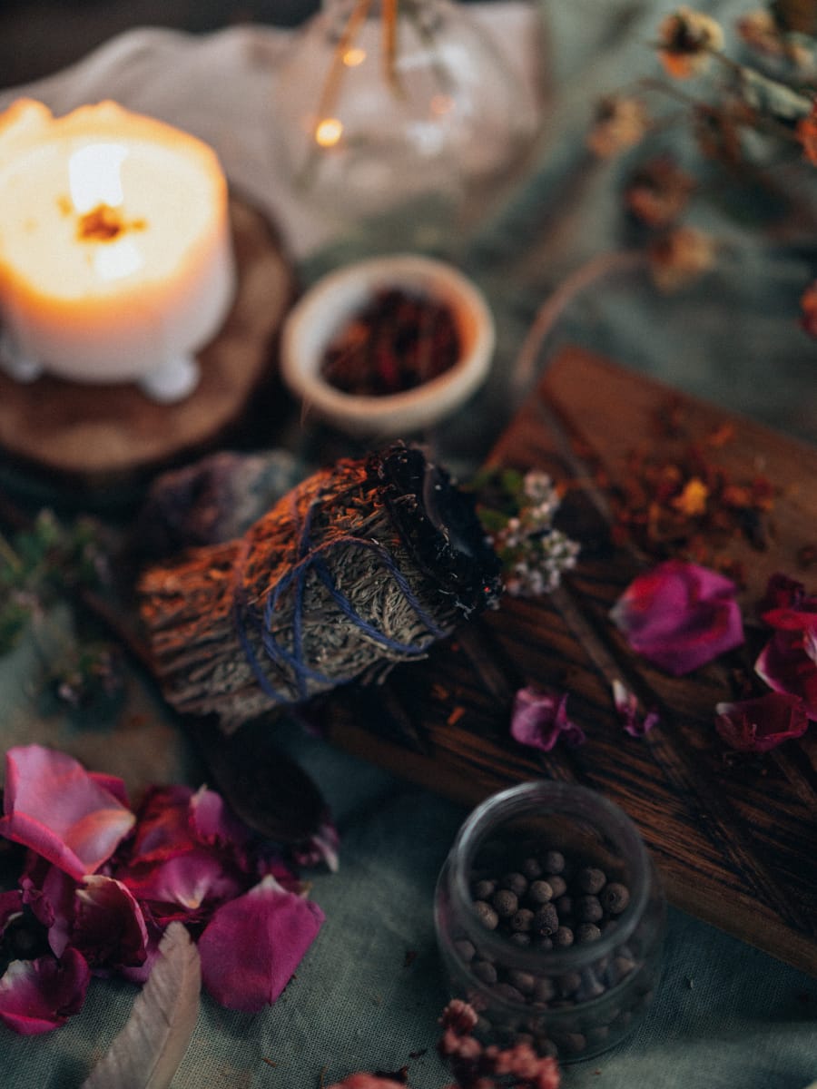 Medicinal Plants & Andean Flowers Bath — Flowering ritual bath with Andean medicinal plants to renew body and spirit.