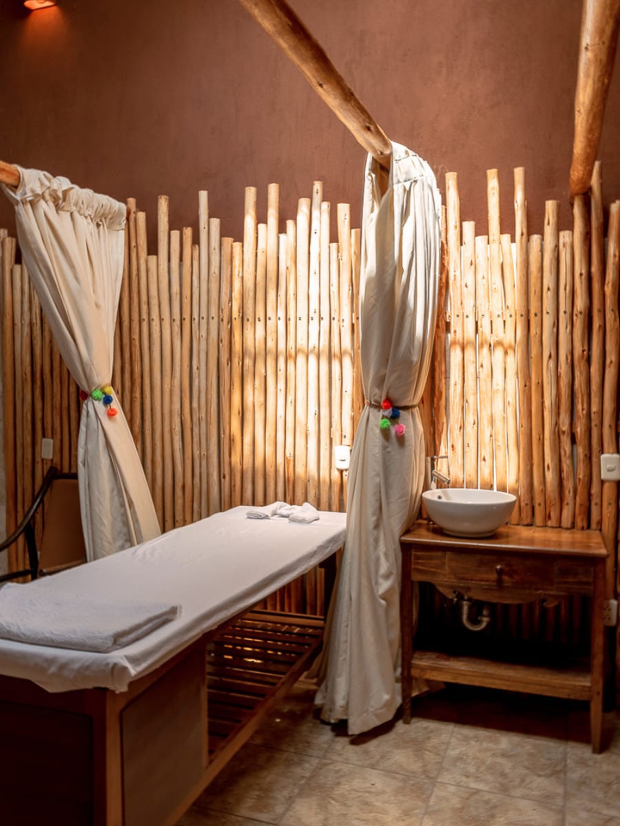 Killa Spa: Massages — Inca massage with coca leaf, hot stones, relaxing or deep tissue.