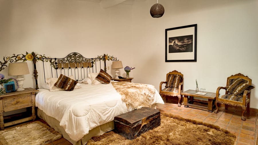 Deluxe Suite — view 1