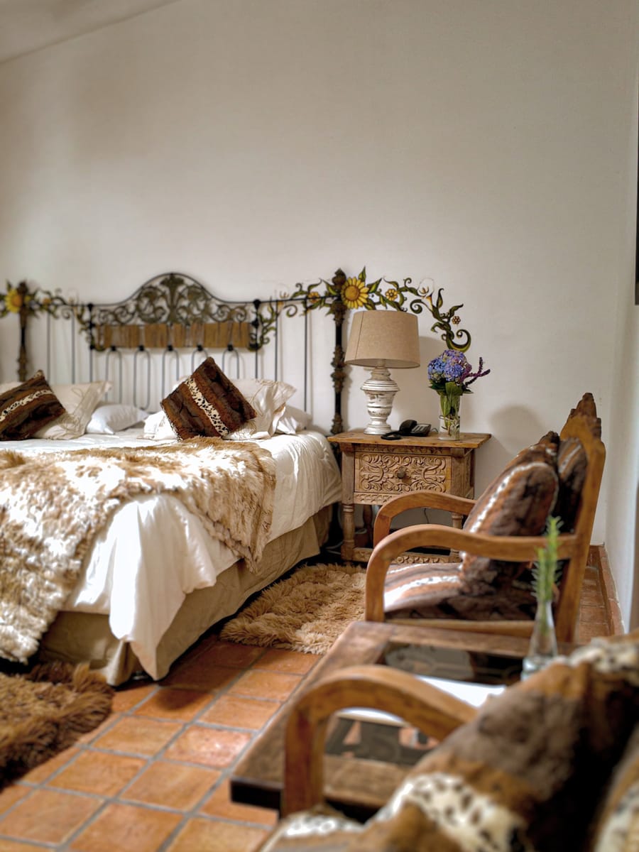 Deluxe Suite — view 2